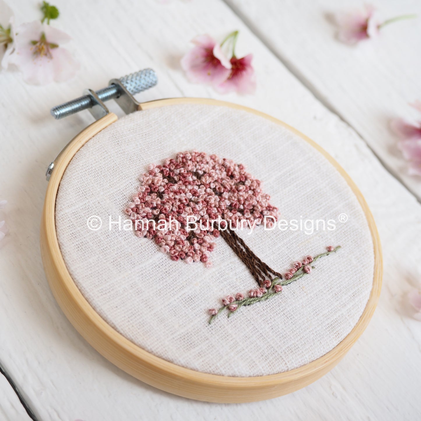 Betty Hoop Embroidery Kit