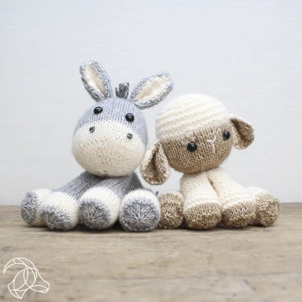 Lore Lamb Knitting Kit