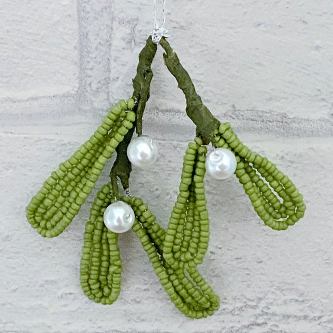 Mistletoe Beaded Flower Kit