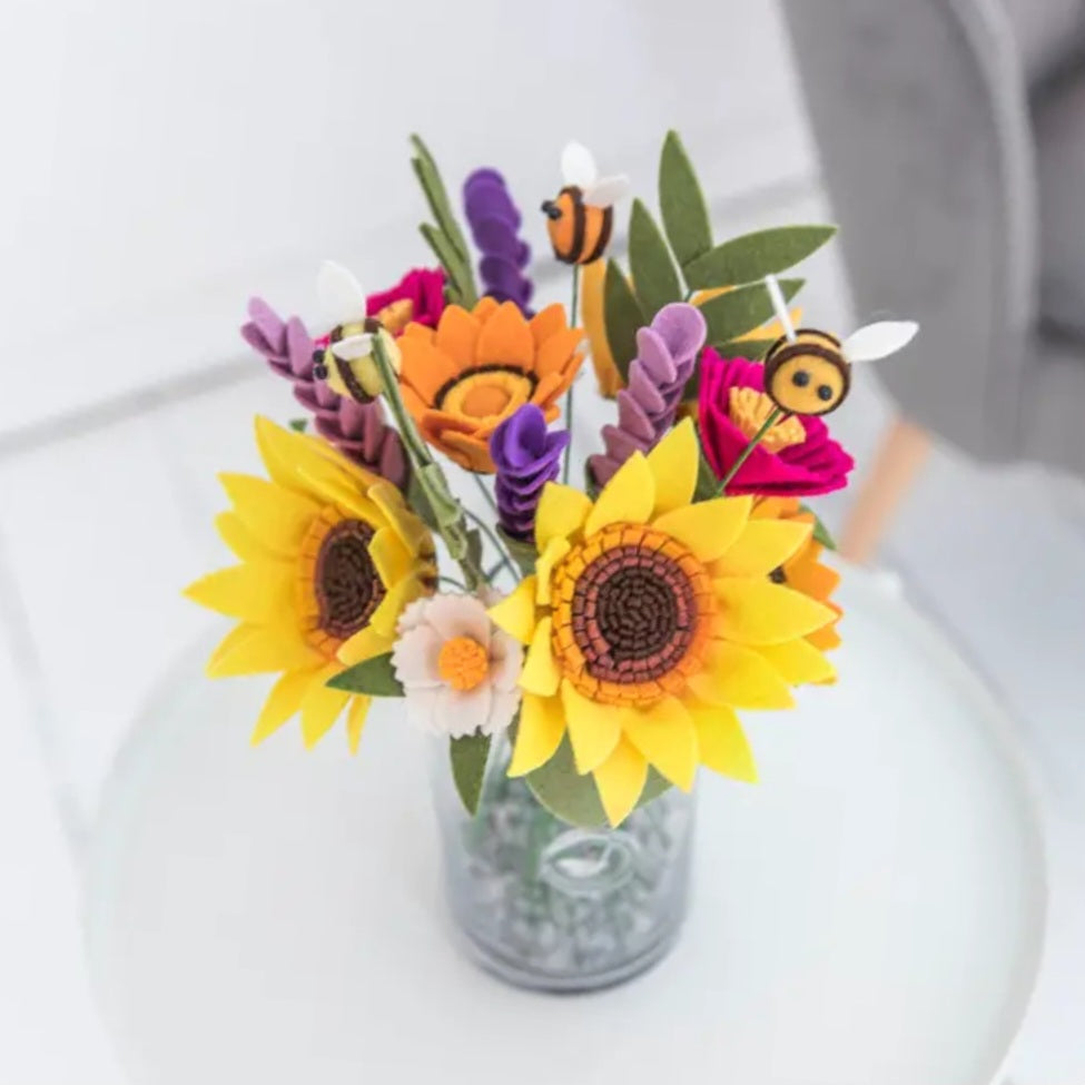 Sunshine Bee Bouquet Craft Kit