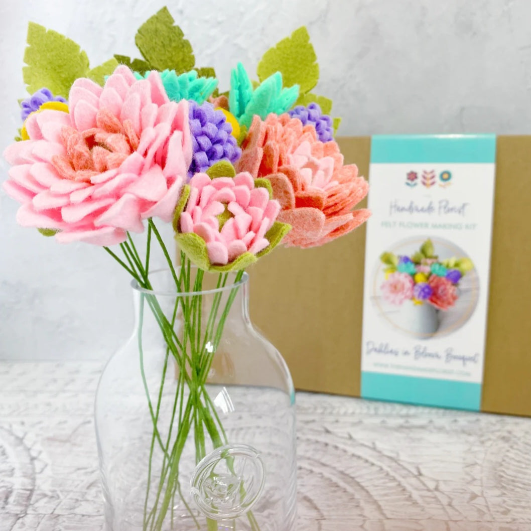 Dahlias in Bloom Felt Kit