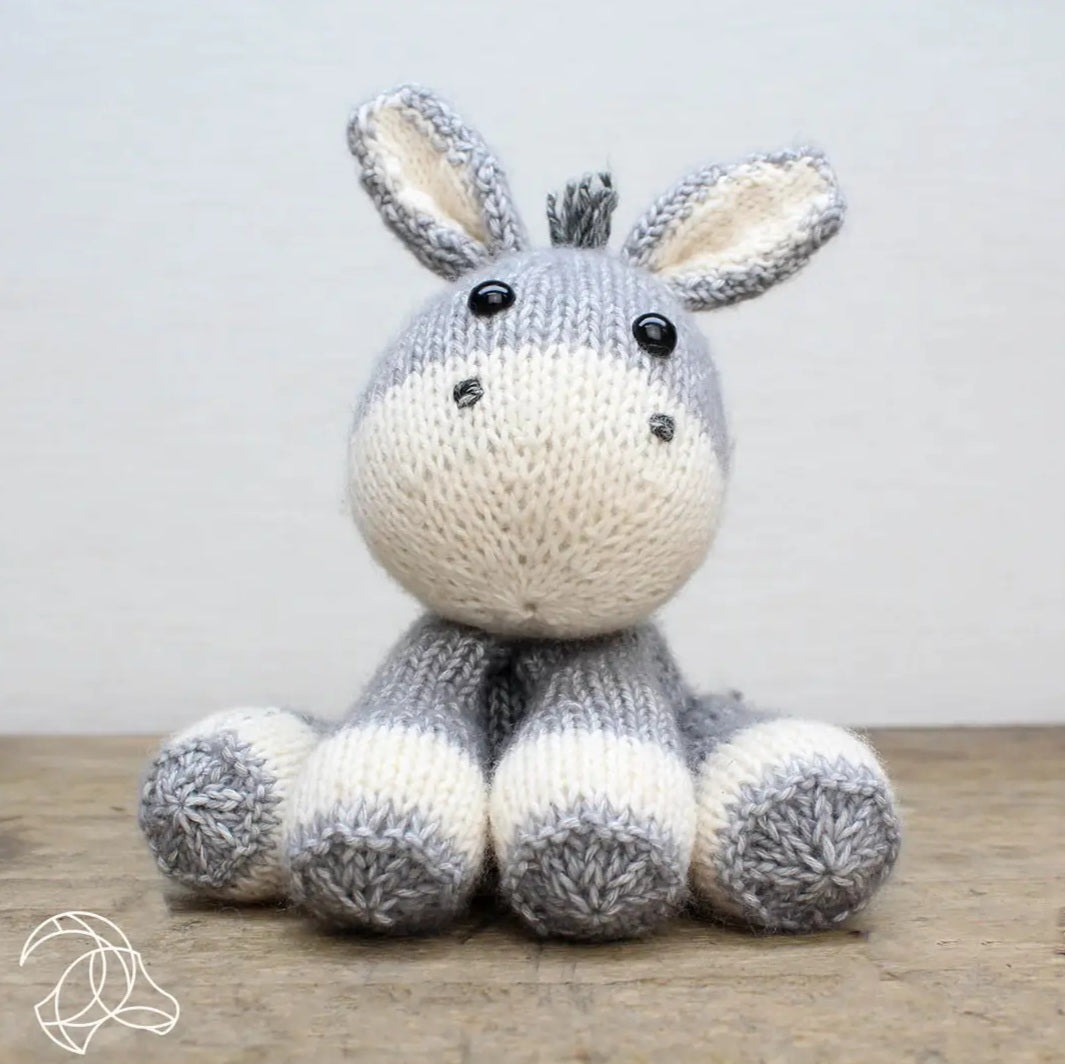 Lente Donkey Knitting Kit
