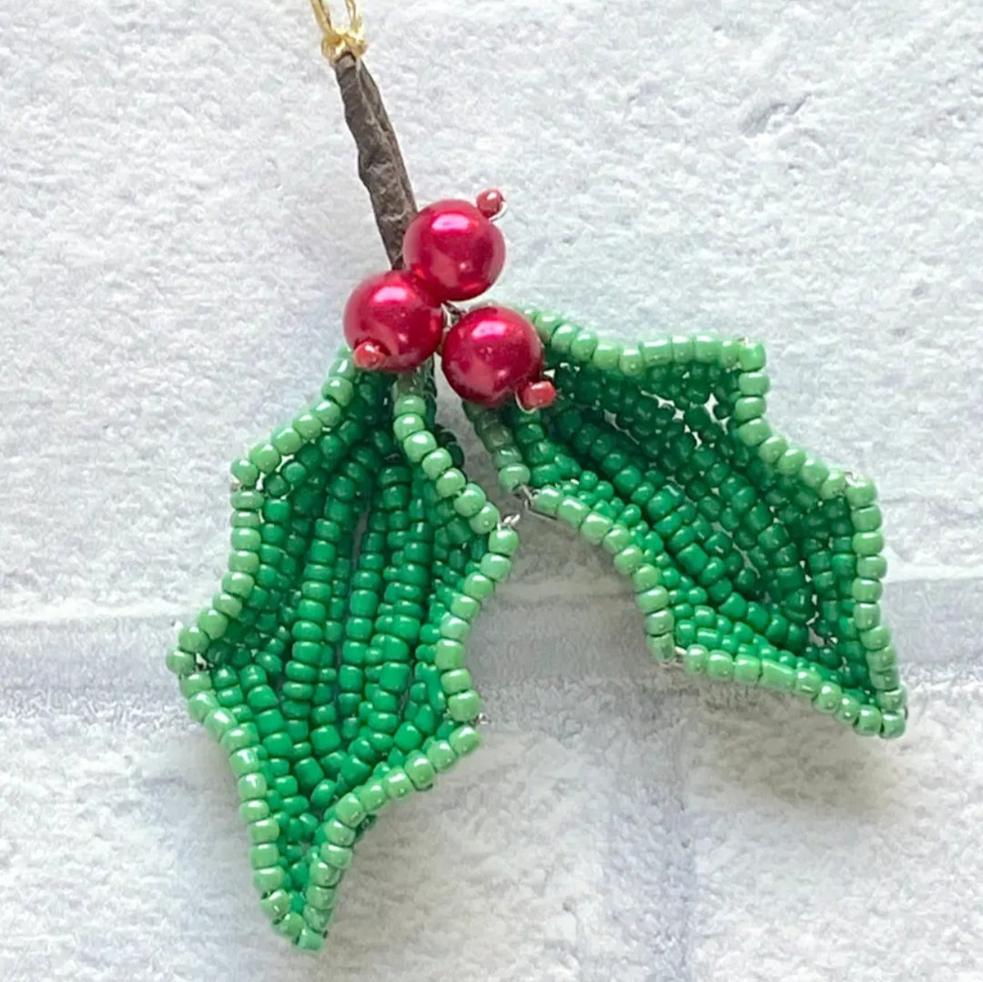 Holly Beaded Flower Kit