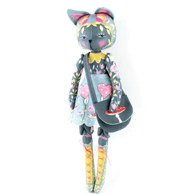 Flora Forager Doll Kit
