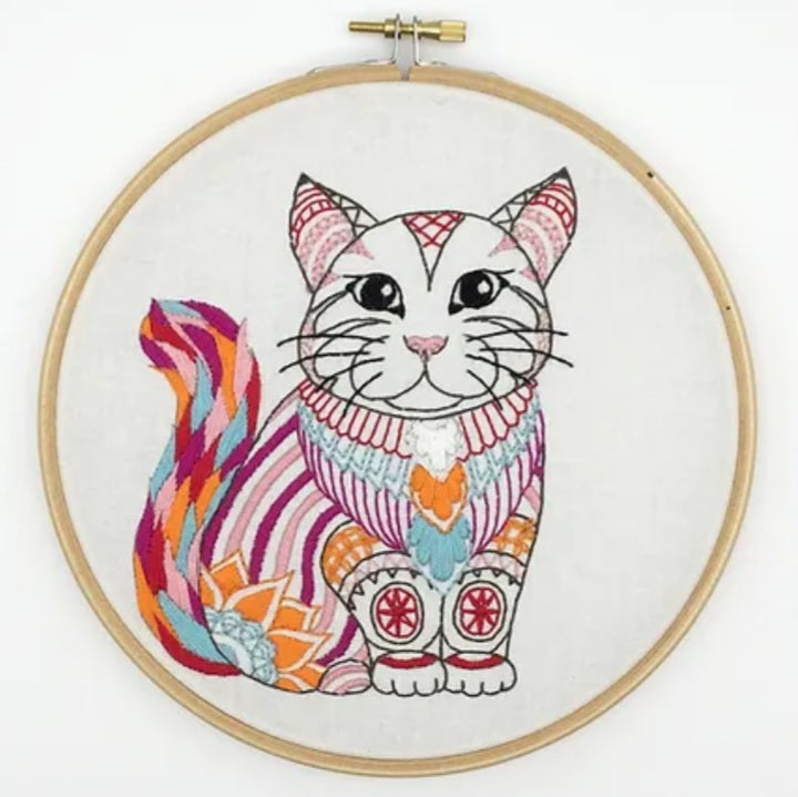 Sitting Cat Embroidery Kit