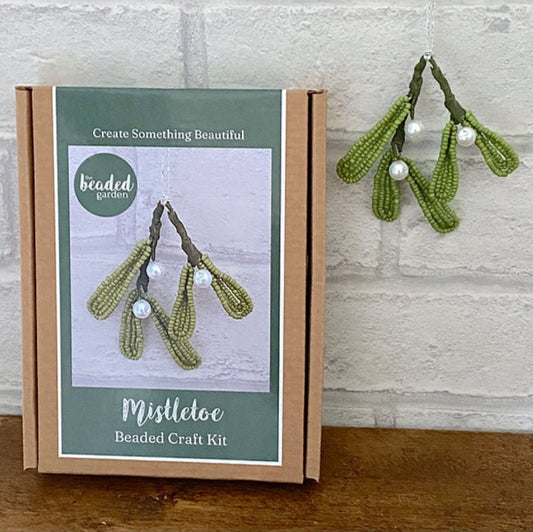 Mistletoe Beaded Flower Kit