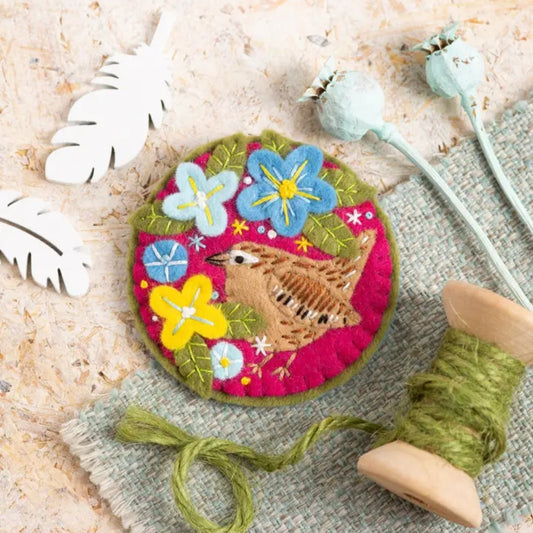 Wren Brooch Kit