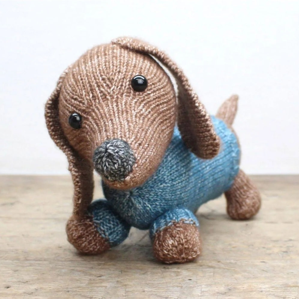 Ria Daschund Knitting Kit