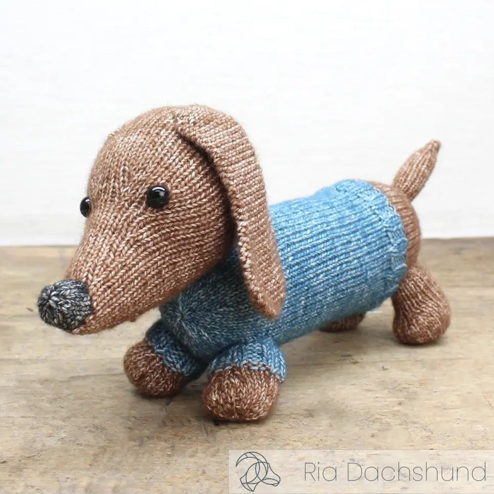 Ria Daschund Knitting Kit
